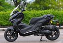 nuovo-scooter-kl-brera-x-300-motore-piaggio-a-liqu