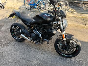 Ducati monster 797+