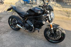 Ducati monster 797+