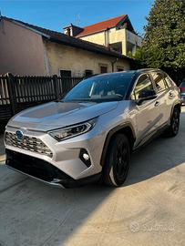 Toyota RAV4 2.5 222 CV – 4x4 – Automatico