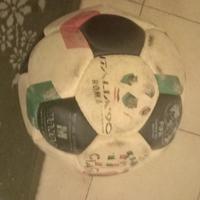 pallone di cuoio  di italia 90 