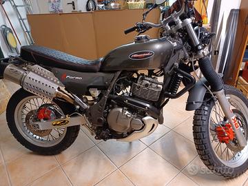 Suzuki XF Freewind 650 - 2000