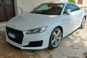 Audi TT III 2015 Coupe 2.0 tdi ultra S line
