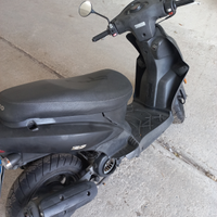 Kimko 125 scooter