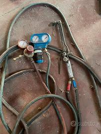 Cannella da taglio con manometro