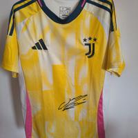Maglia Juventus con autografo dal viv Kenan Yildiz