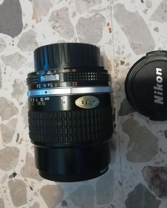 Nikon 105 2.5
