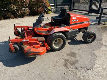 T49 - Tagliaerba 4x4 kubota f3560