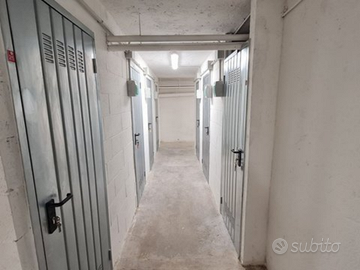 Garage/box/cantine