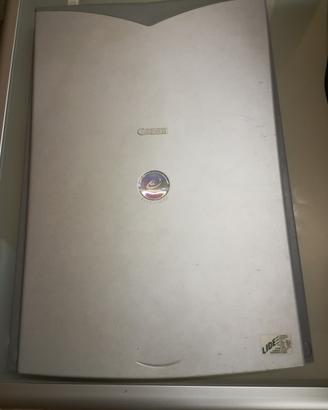 Canonscan N676U lide A4