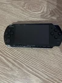 PSP 3004 + Cars 2