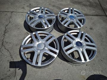 Cerchi In Lega Da 15" Per Ford Fusion - Fiesta 06