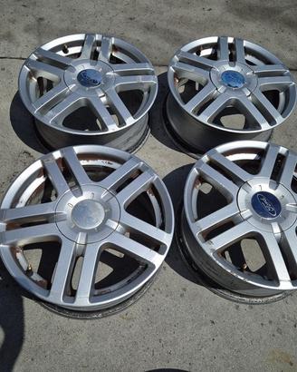Cerchi In Lega Da 15" Per Ford Fusion - Fiesta 06
