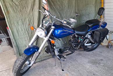 Suzuki marauder 800 del 2002 (sbiellato)