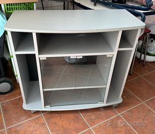 Mobile soggiorno cucina ingresso