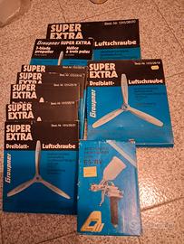 nr. 8 eliche a 3 pale di diverso formato+aerografo