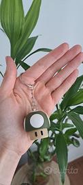 Fidget clicker funghetto con portachiavi