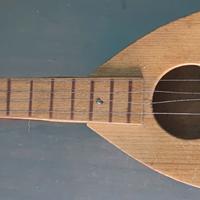 chitarra  giocattolo anni 50
