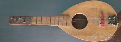 chitarra  giocattolo anni 50