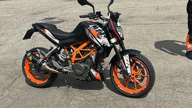 KTM Duke 390 2014