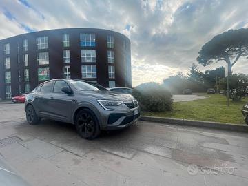 Renault arkana full hybrid RS