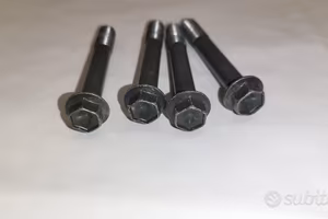 bulloni pinze freni yamaha R1 R1M R6 MT-09 TMAX