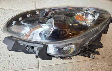 Fanale Xenon Giulietta Carbon Look NON FUNZIONANTE