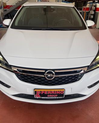 Opel Astra 1.6 CDTi 110CV Start&Stop 5 porte Innov