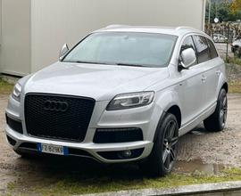 Audi Q7 S-Line 3.0 TDI QUATTRO