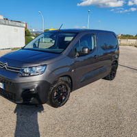 Citroen berlingo van