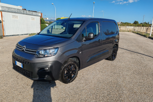 Citroen berlingo van
