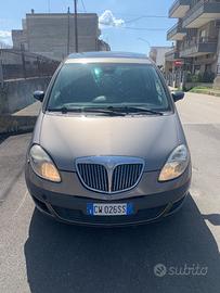 Lancia musa cambio automatico 1300 diesel