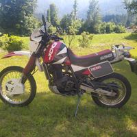 Suzuki DR 650 - 1990