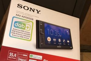 Stereo Sony XAV-AX1005DB
