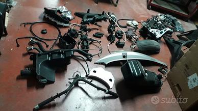 ricambi vari kawasaki j300 usati