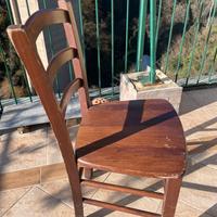 Sedie in legno