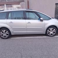 Citroen C4 - 7 posti 