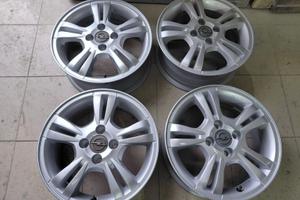 Cerchi in lega da 15 pollici per opel corsa