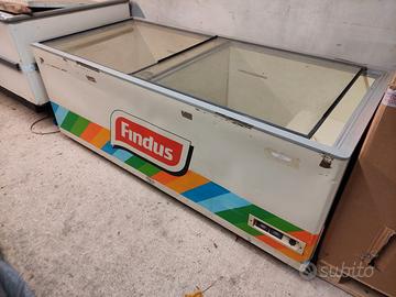 Freezer orizzontale a vetrina