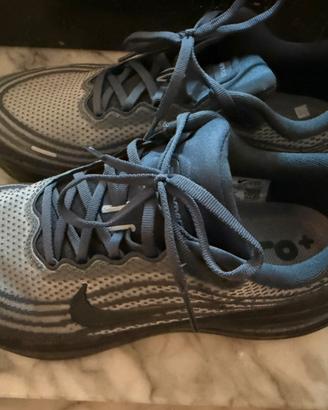 Nike Vomero Plus