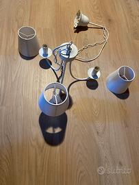 Lampada a sospensione con paralumi