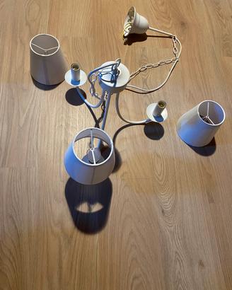 Lampada a sospensione con paralumi