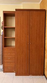 Composizione in legno con vano pc e cassettiera