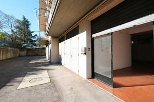 Spazio Operativo C/3 110mq-Carico/Scarico Privato
