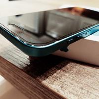 Iphone 16  128/8