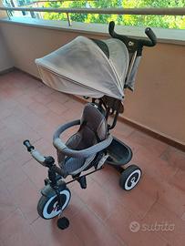 Passeggino triciclo