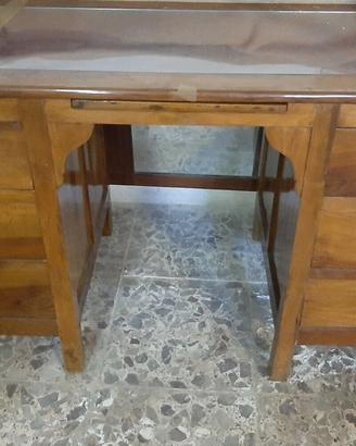 Antica scrivania con scrittoio 6 cassetti in noce