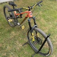 Rocky Mountain Altitude C50 Carbon Enduro
