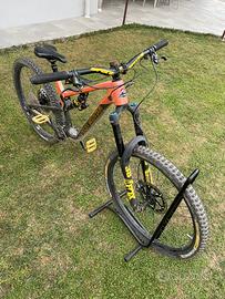 Rocky Mountain Altitude C50 Carbon Enduro