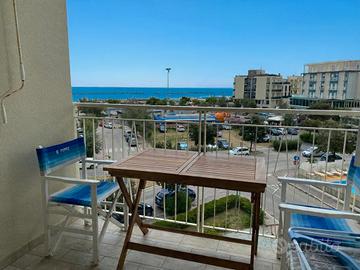 Luglio agosto fronte mare